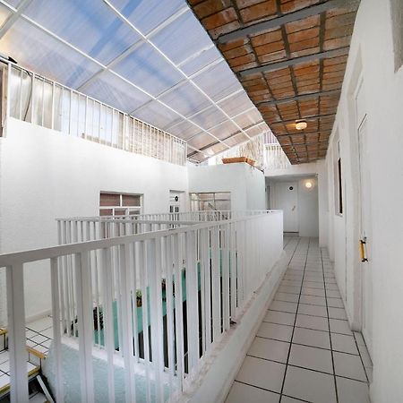 Oyo Hotel Jardin Carpio Агуаскалиентес Екстериор снимка