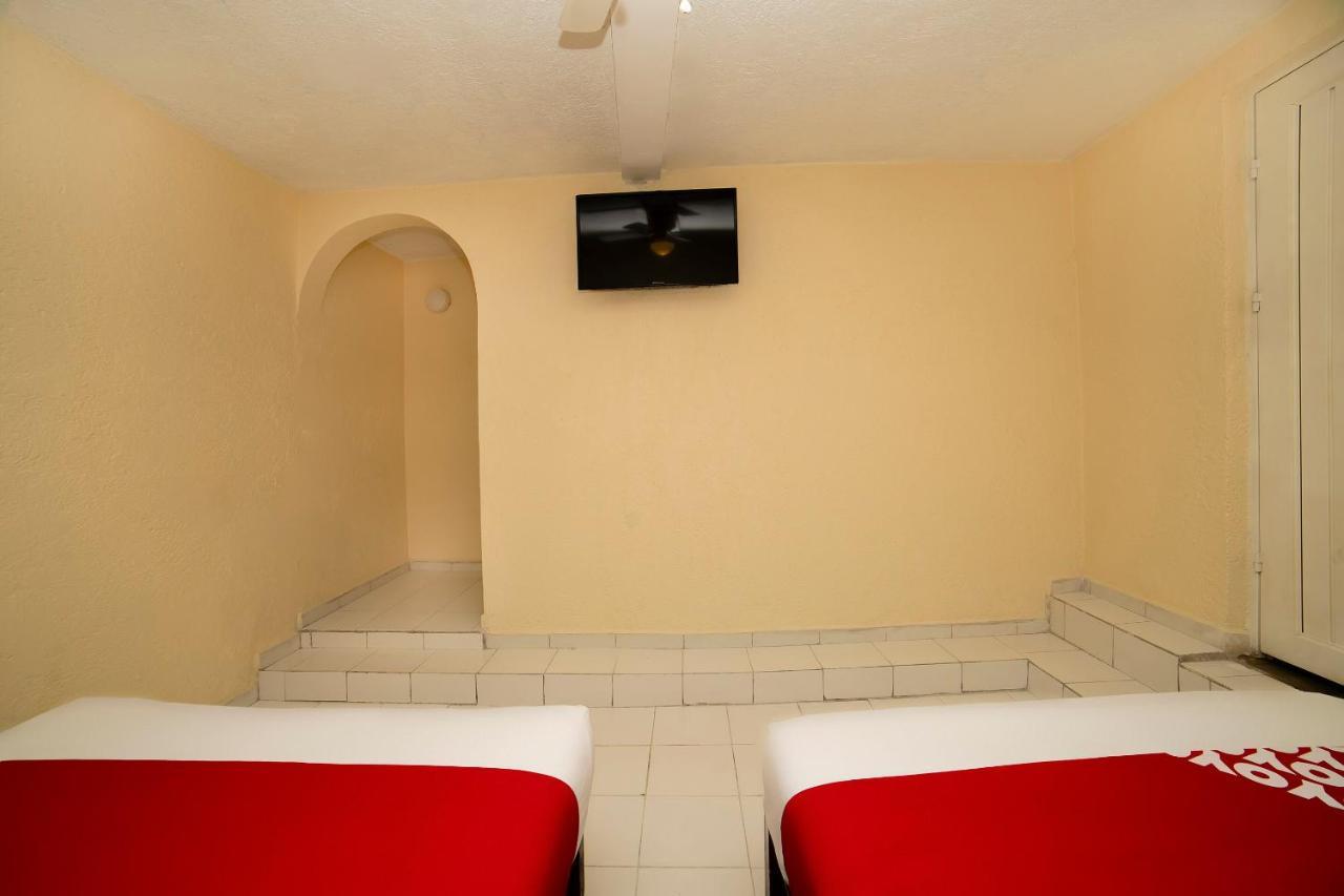 Oyo Hotel Jardin Carpio Агуаскалиентес Екстериор снимка